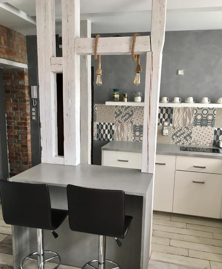 オルシュティンKameralny Apartament IIアパートメント エクステリア 写真